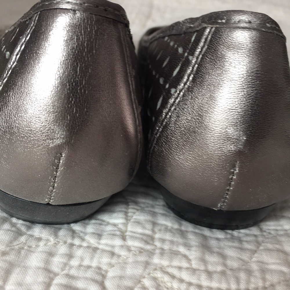 Franco Sarto Silver Flats - Picture 4 of 5